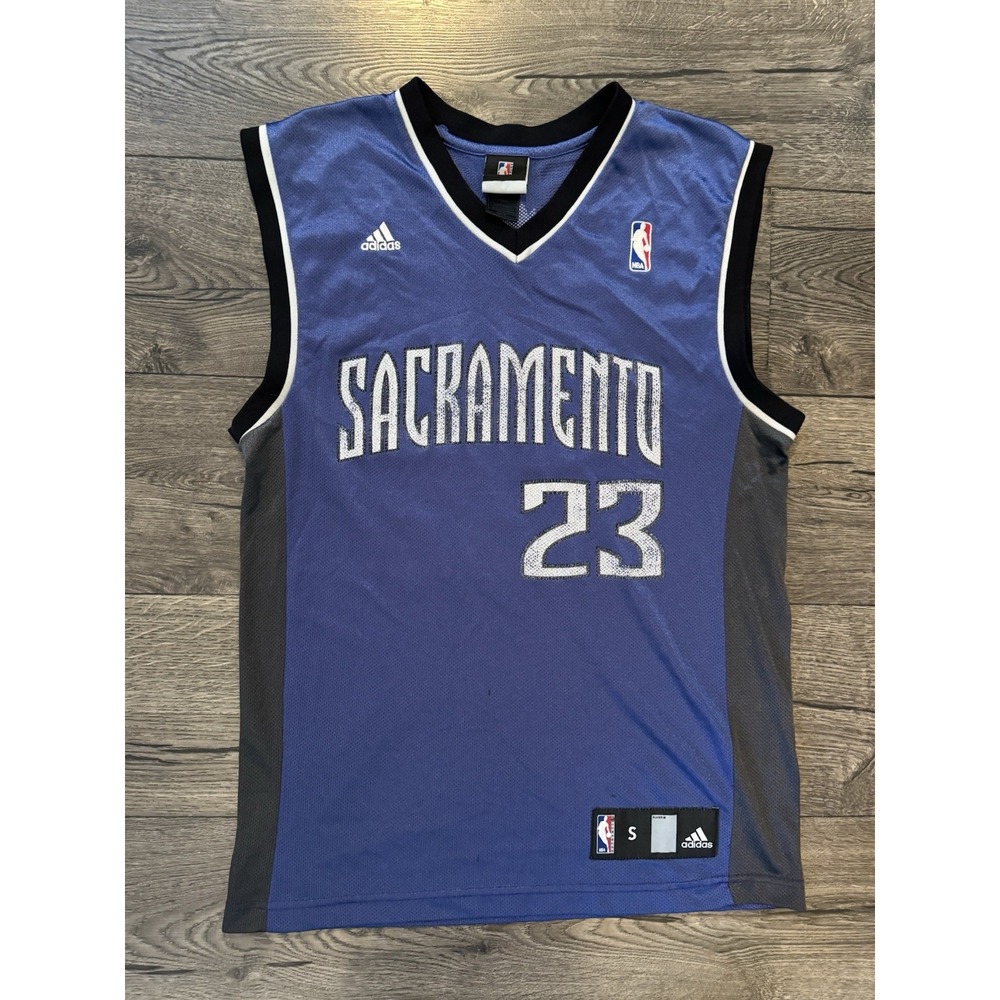 Adidas Sacramento Kings Jersey Adult Small Purple Vintage Y2K‎ NBA